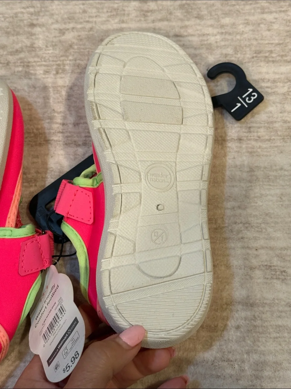 NWT Youth size 13-1 Girls' Pink Mesh Water Shoes